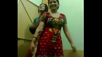 youthful women hostel masthi unwrap dance
