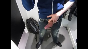 jacking off in H&_M store in Berlin (2016) (no sound)